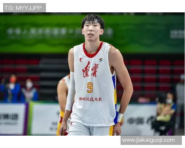 周琦休整归来大爆发 率四川男篮轻松晋级四强