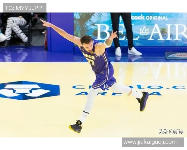 湖人迎战开拓者前瞻：近五战四负，东契奇里夫斯缺阵，詹姆斯独挑大梁