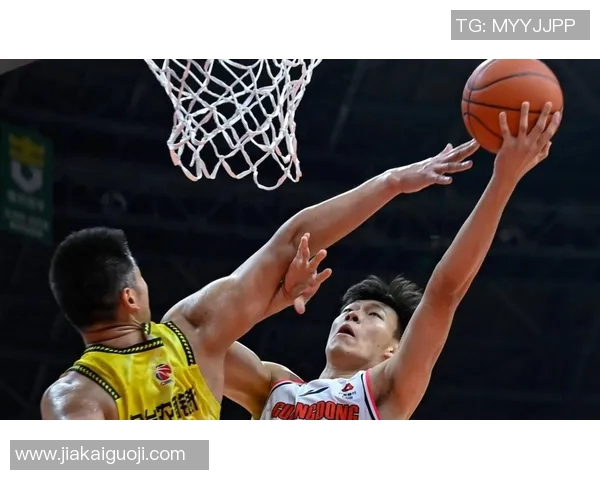 广东东阳光主场力克长白山恩都里豪取五连胜，奎因32分准三双闪耀